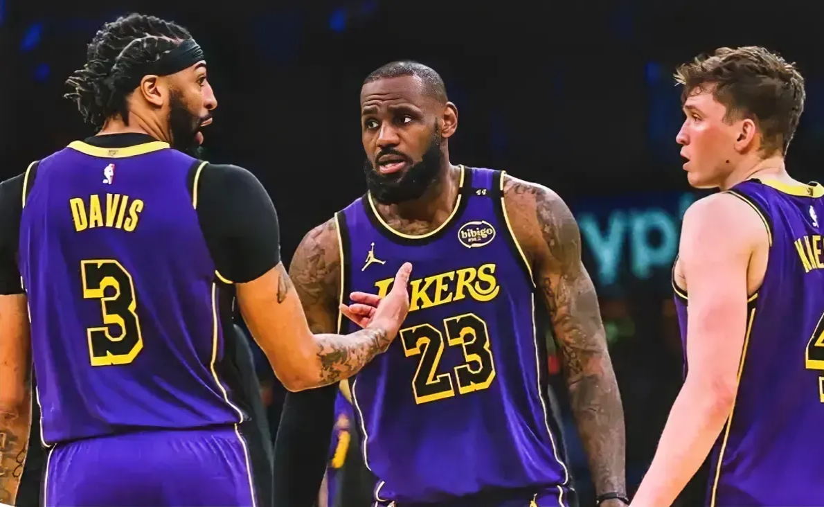 湖人遭遇惨败，詹姆斯再次单挑无解