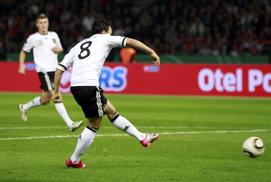 欧洲杯预选赛激发球员斗志，精彩对决频频上演的简单介绍