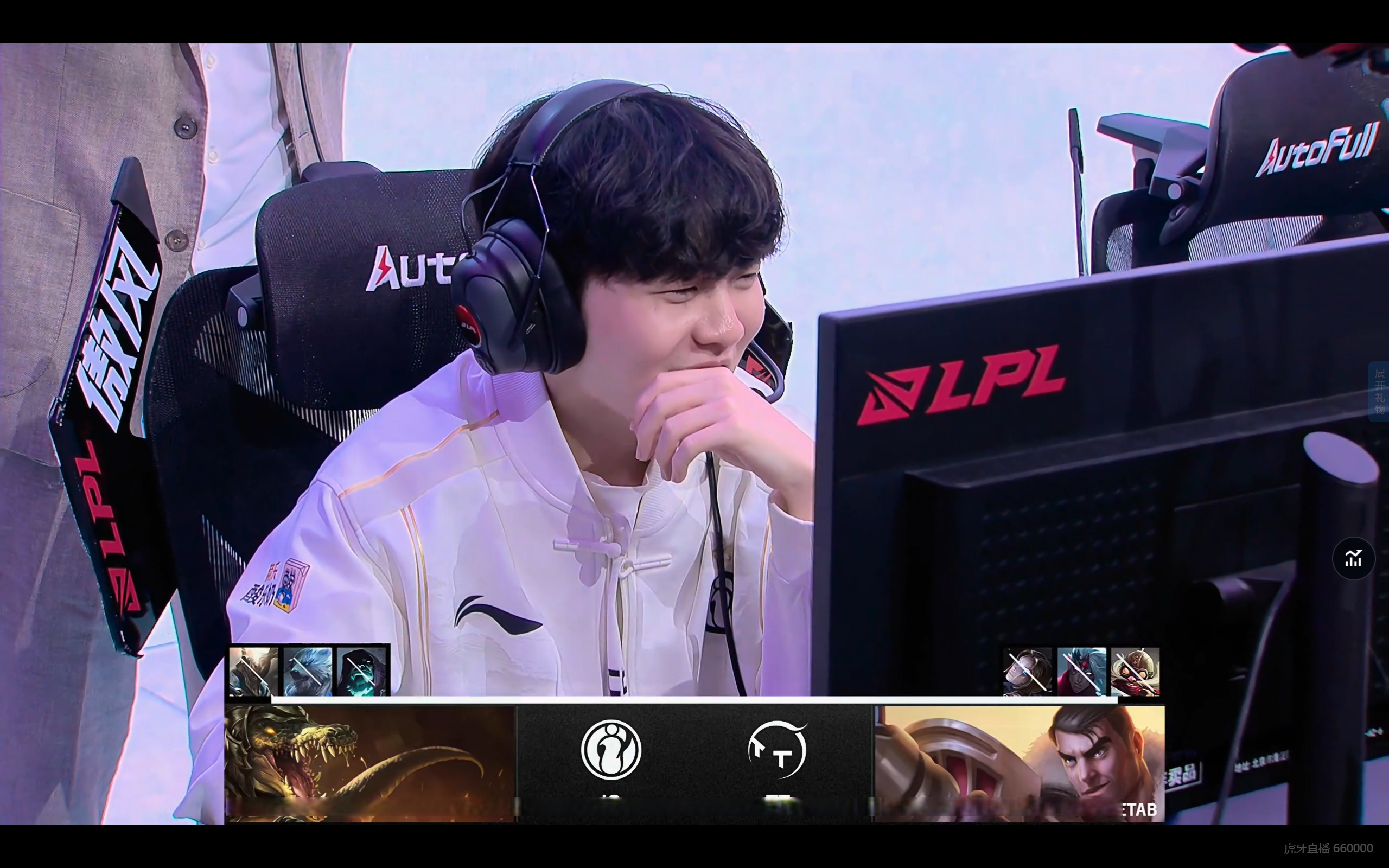 Rookie重返赛场，战术调整首场状态出色，G2观众沸腾！